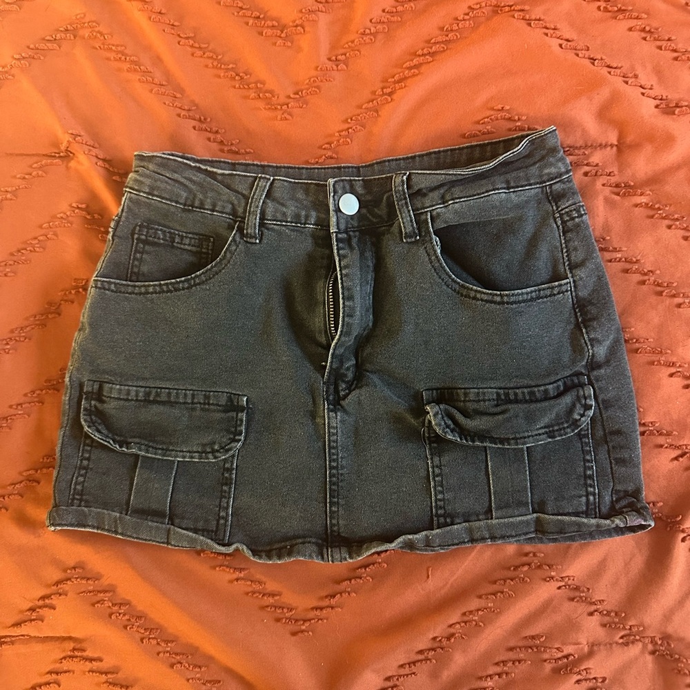 SHEIN Black Denim Skirt